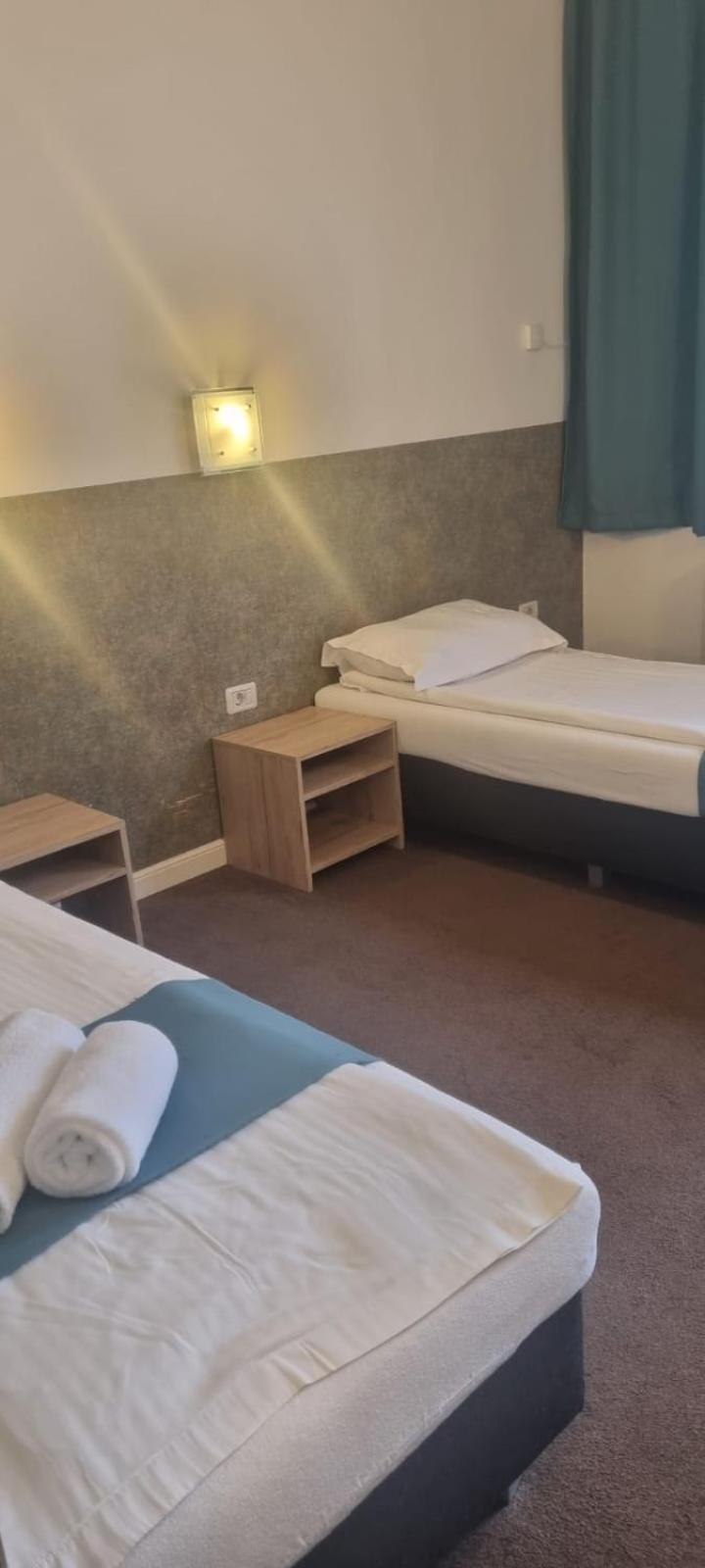 Motel Ruta 33 Arad Ngoại thất bức ảnh