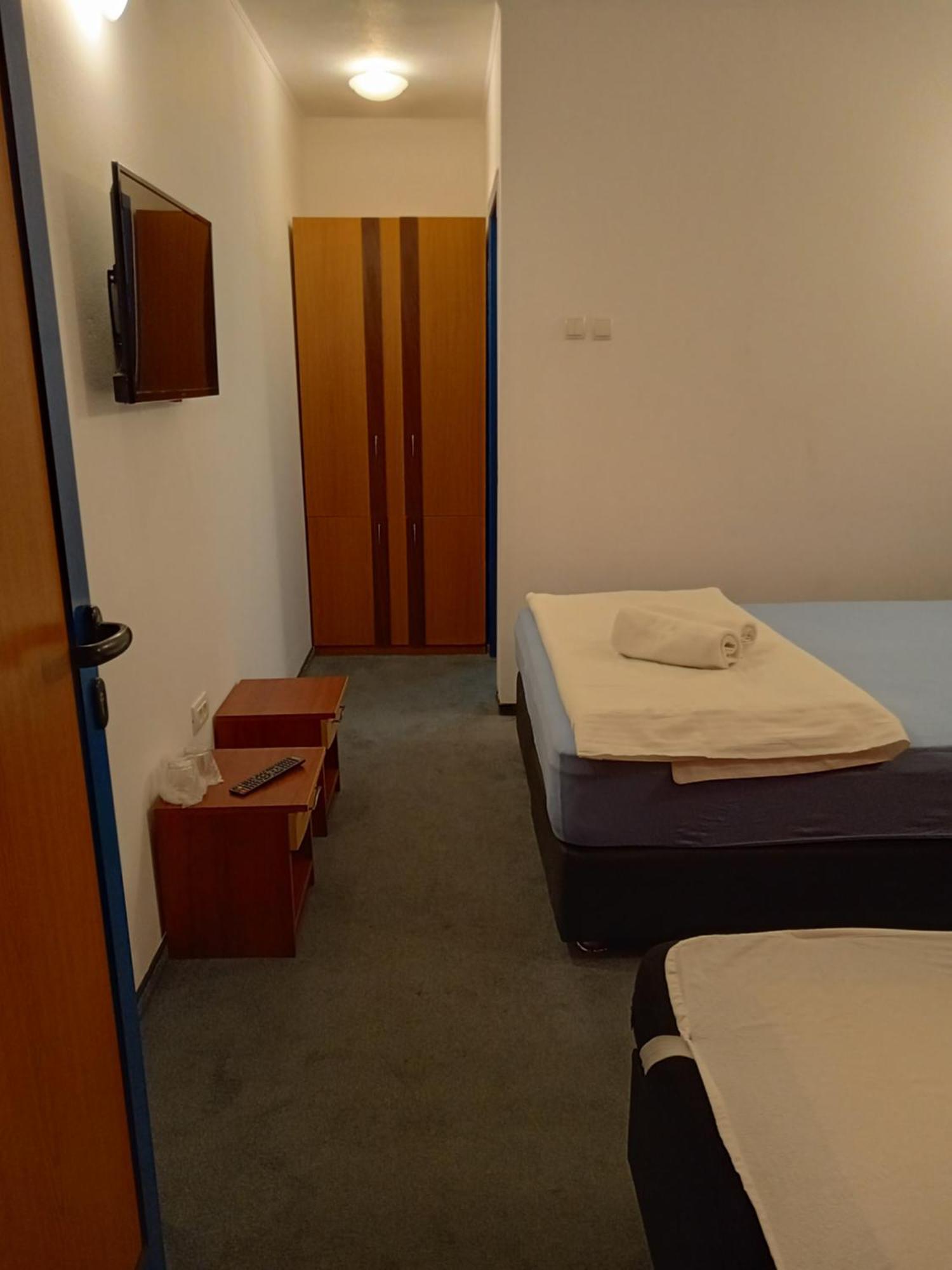 Motel Ruta 33 Arad Phòng bức ảnh